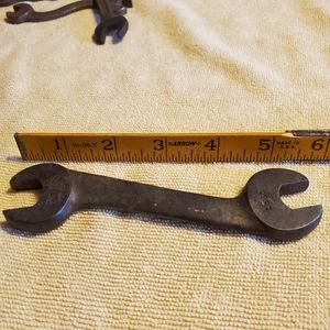 Antique Billings 1560 open end wrench 5/8 & ½ inch